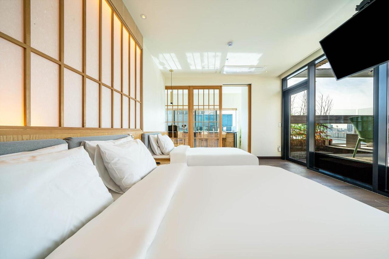 Gwanganli The Club Hotel Busan Ngoại thất bức ảnh