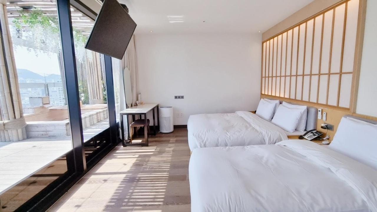 Gwanganli The Club Hotel Busan Ngoại thất bức ảnh