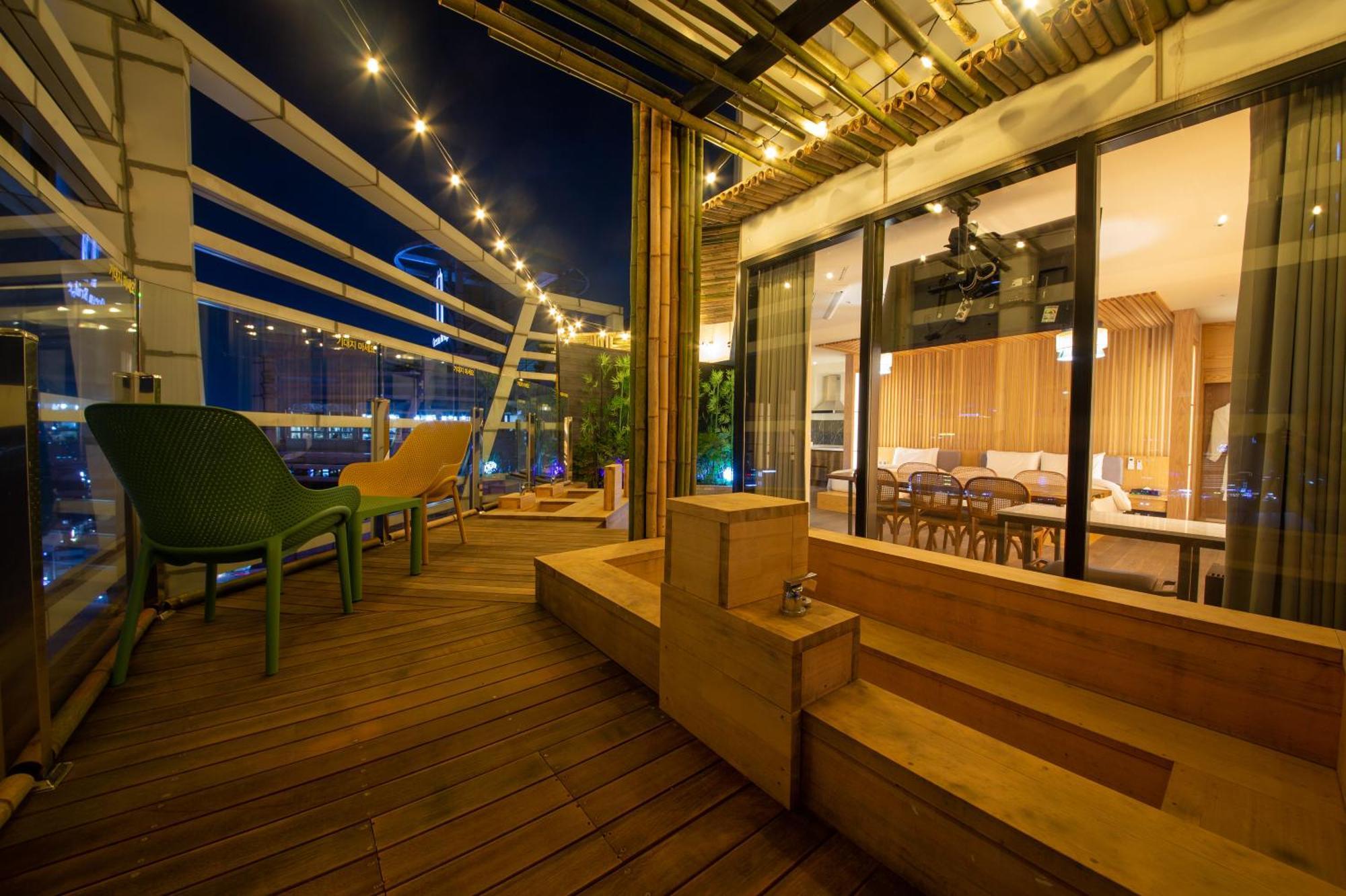 Gwanganli The Club Hotel Busan Ngoại thất bức ảnh